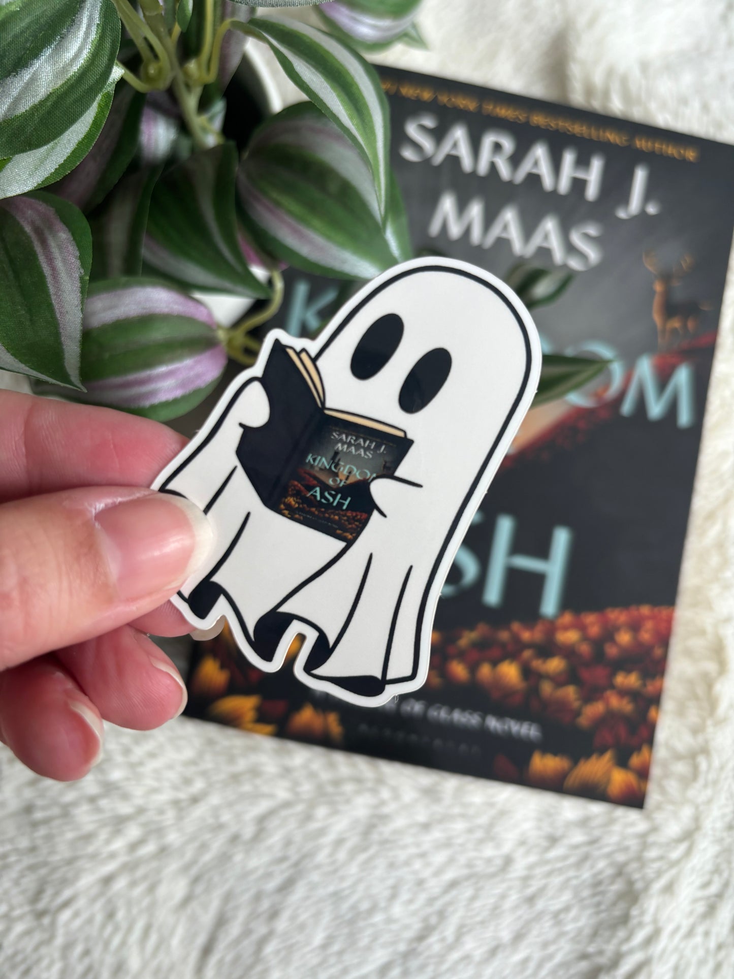 Throne of Glass | Ghost | Bookish | Sticker